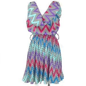 Multicolor Sleeveless cowlneck mini Dress-Size Small